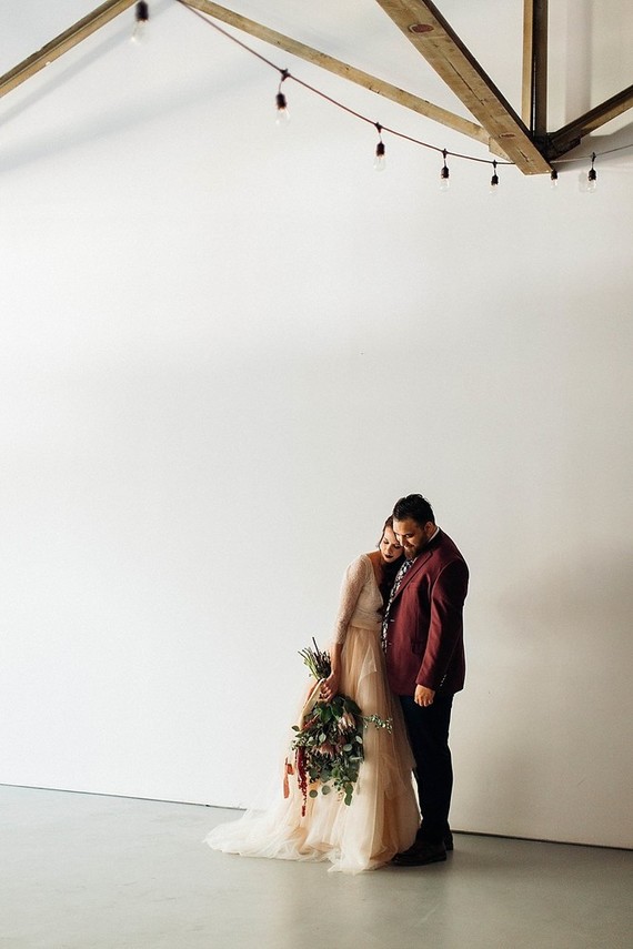 DIY warehouse wedding at Six Hundred King in Jacksonville