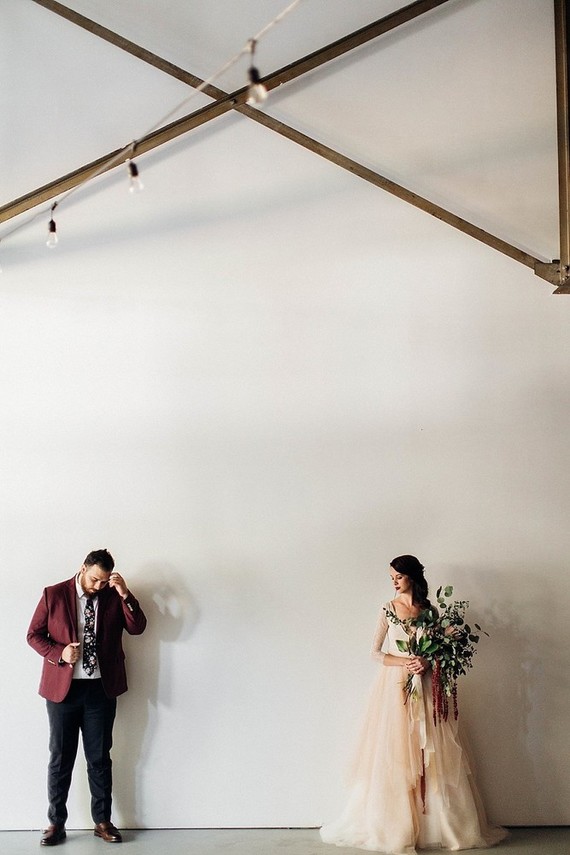 DIY warehouse wedding at Six Hundred King in Jacksonville Inspiration