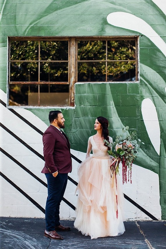 DIY warehouse wedding at Six Hundred King in Jacksonville