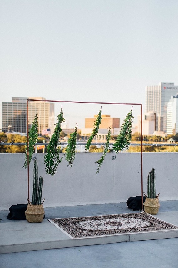 DIY warehouse wedding at Six Hundred King in Jacksonville