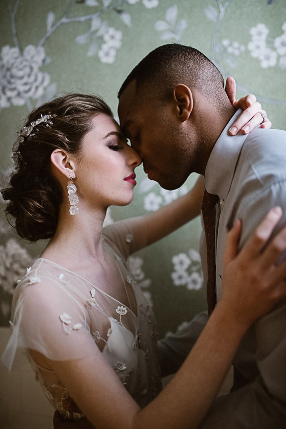 Moody mauve Valentine's Day and winter wedding ideas