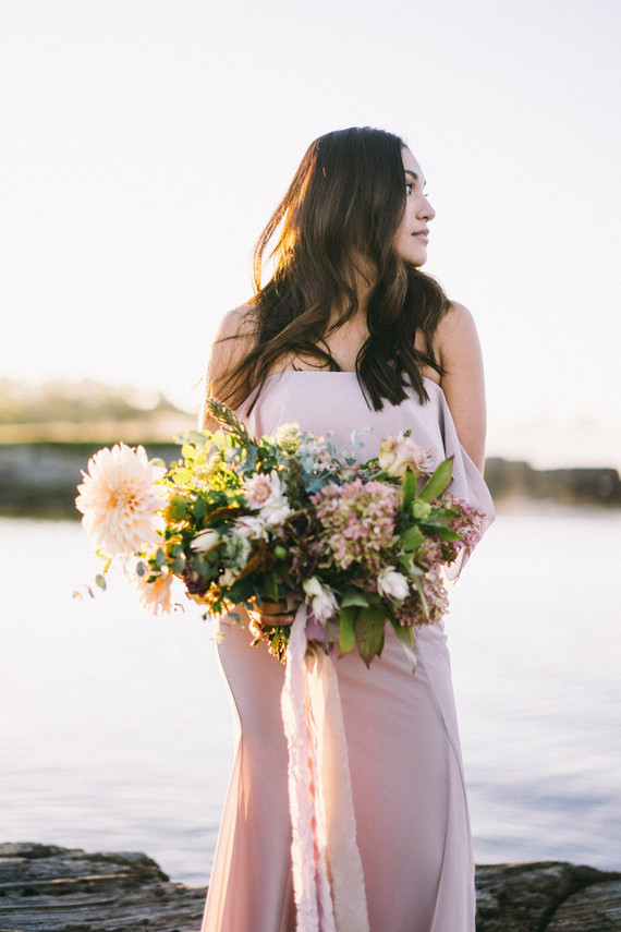 Maine engagement photos at Kettle Cove on Cape Elizabeth Inspiration