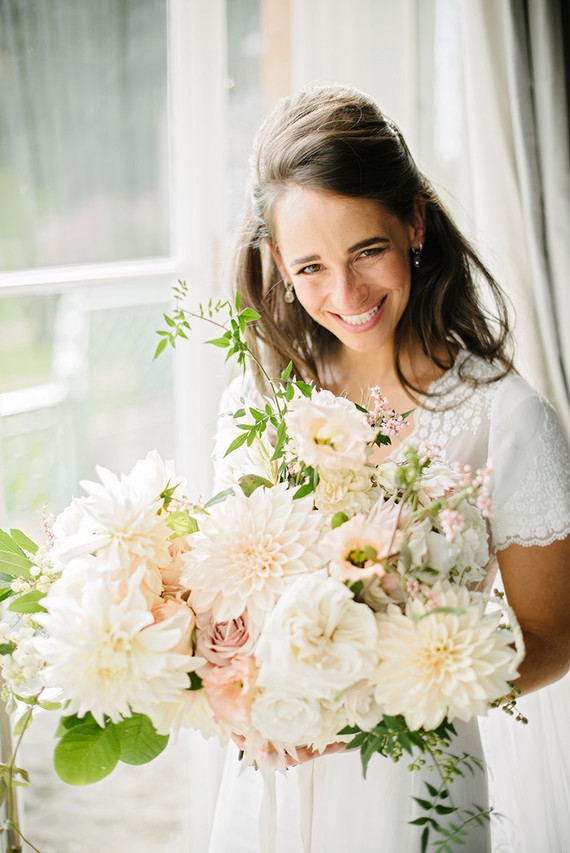 Elegant floral wedding at Sezincote in the Cotswolds