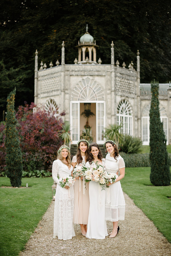 Elegant floral wedding at Sezincote in the Cotswolds