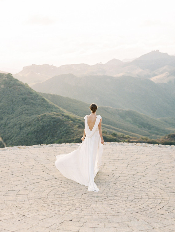 Formal Malibu Rocky Oaks wedding inspiration