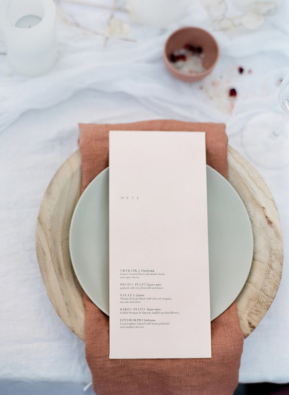 Rustic modern beach elopement ideas in Greece