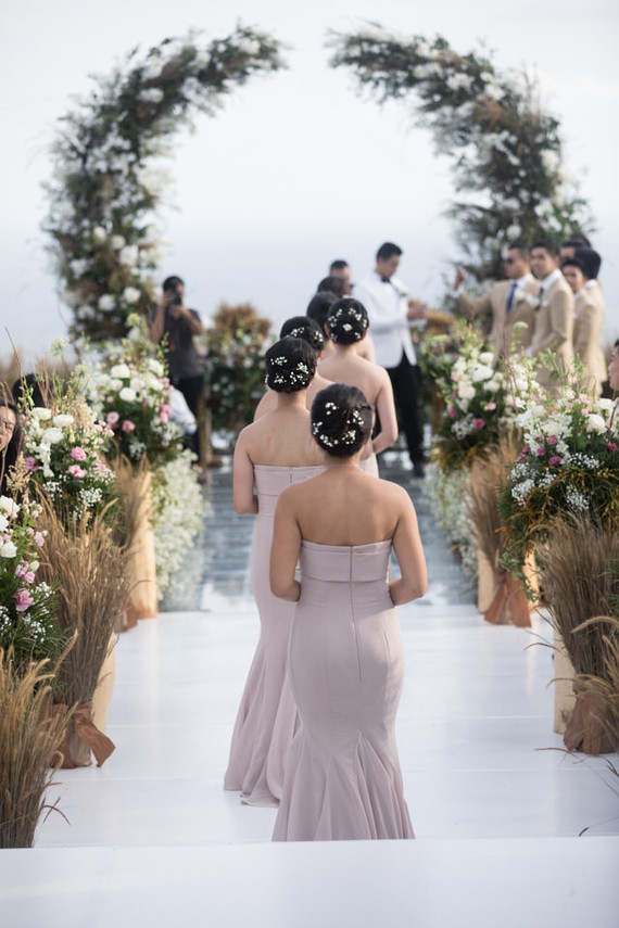 Elegant floral destination wedding in Bali