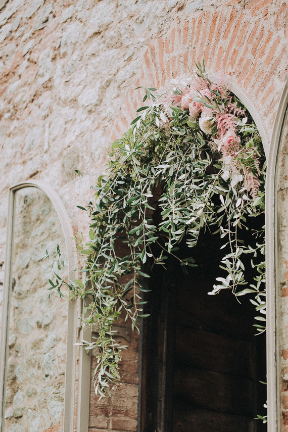 Romantic old world destination wedding in Tuscany