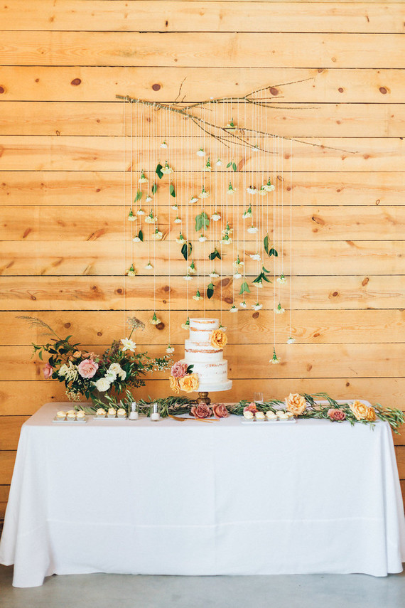 Sunlit Austin wedding at Addison Grove Inspiration