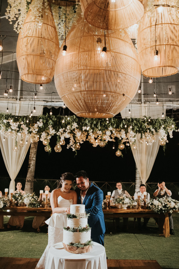 Elegant Bali destination wedding at Khayangan Estate