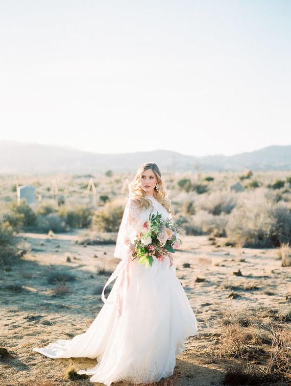 Elegant desert wedding in Joshua Tree