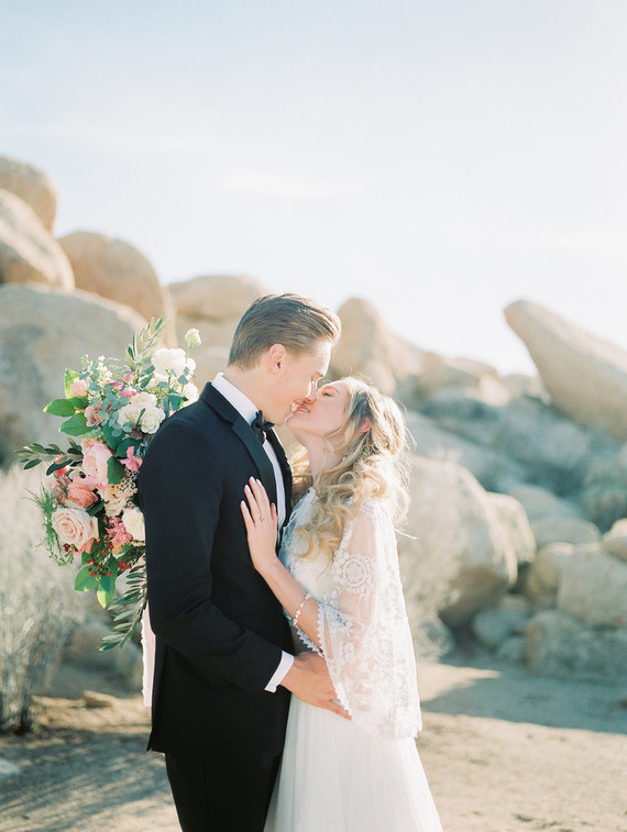 Elegant desert wedding in Joshua Tree