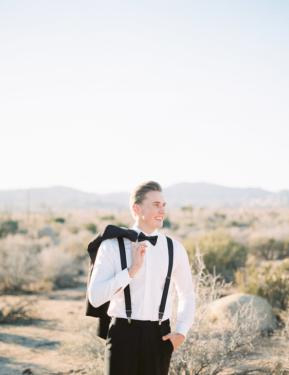 Elegant desert wedding in Joshua Tree Inspiration
