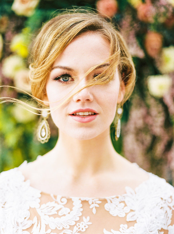 Glam spring garden wedding ideas