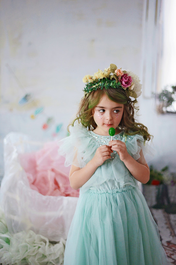 Paper flower dress up ideas