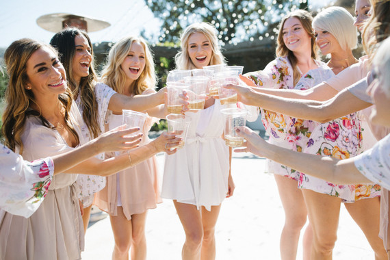 Stylish, whimsical, floral wedding at De Tierra Vineyards