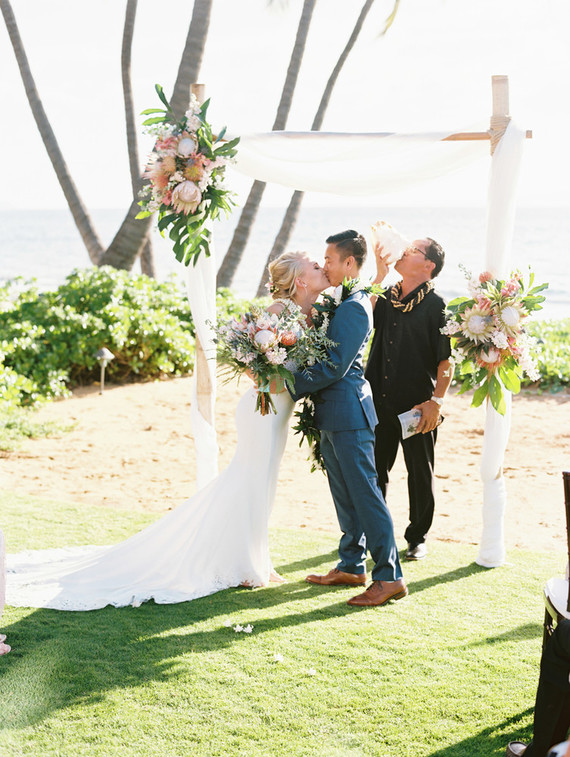Maui wedding at Sugar Beach Estate