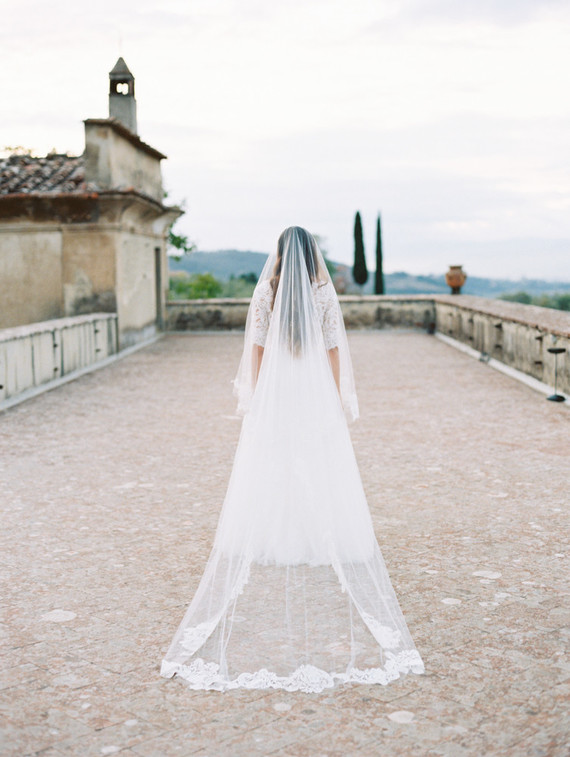 Romantic late summer Tuscan wedding inspiration