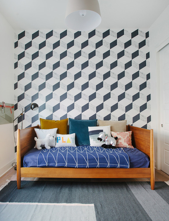Modern California boy's room by Veneer Designs