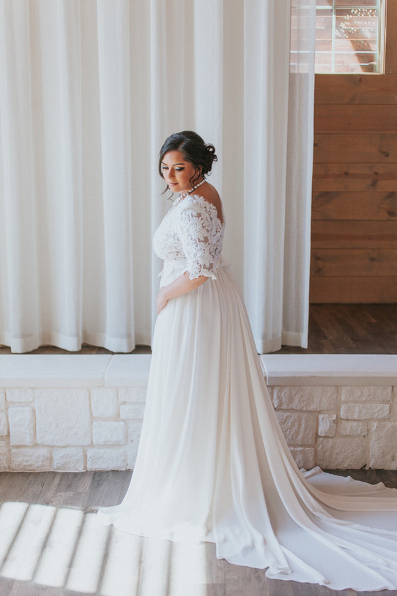 Elizabeth Leese Bridal wedding dress