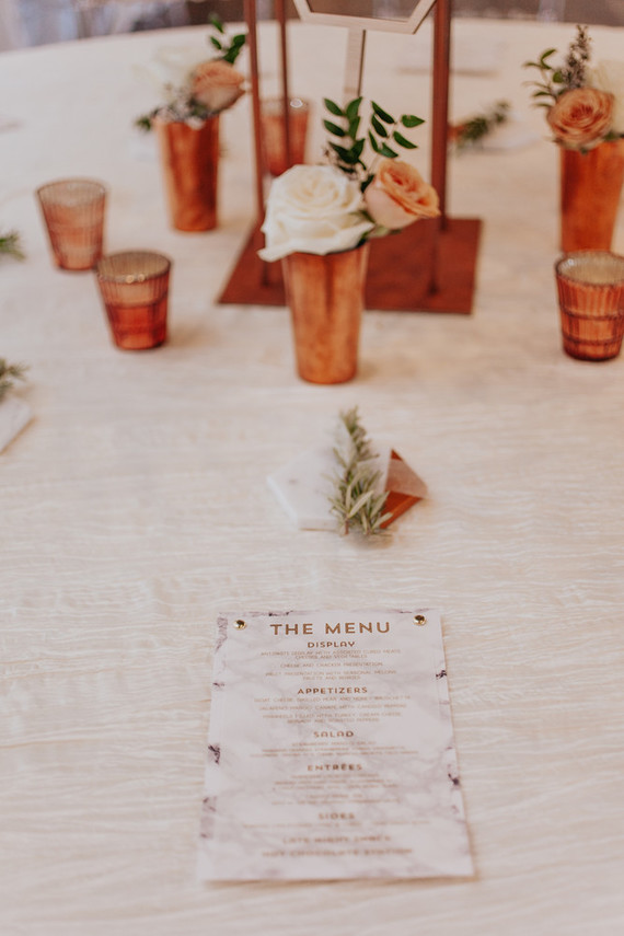 Rustic wedding decor