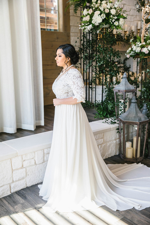 Elizabeth Leese Bridal wedding dress