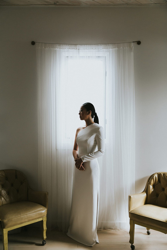 Moody minimalist spring wedding at The Ruby Street in Los Angeles