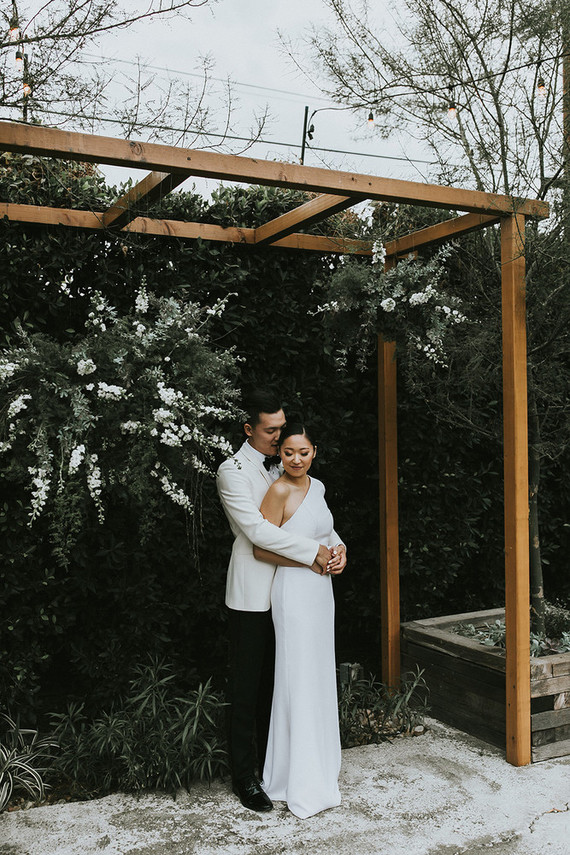 Moody minimalist spring wedding at The Ruby Street in Los Angeles