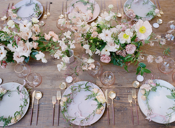 feminine garden baby shower with Casa de Perrin