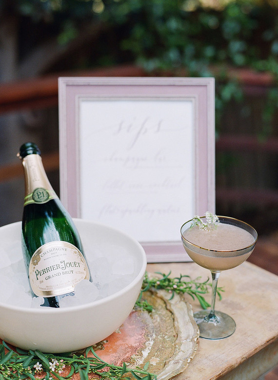 feminine garden baby shower with Casa de Perrin