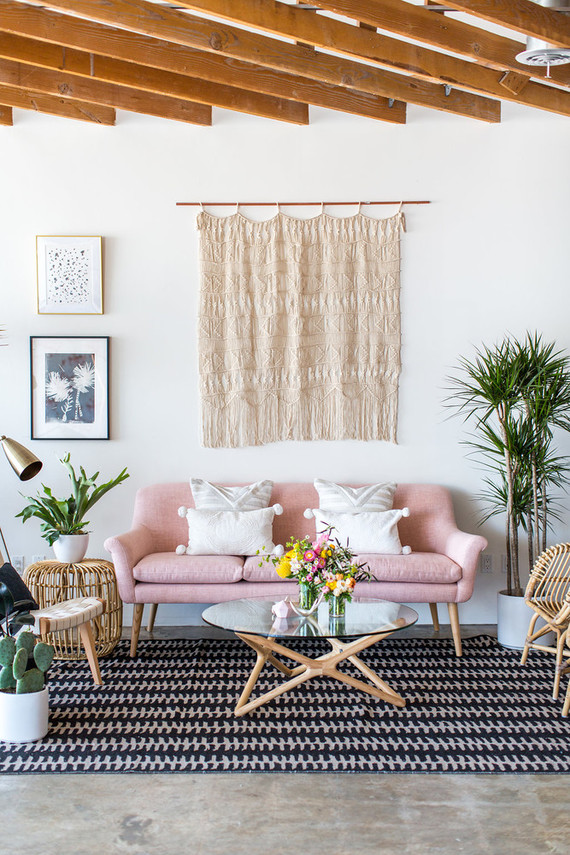 Macrame wall hanging