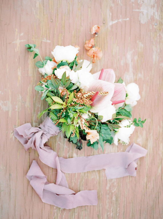 Dreamy desert elopement shoot in Las Vegas Inspiration