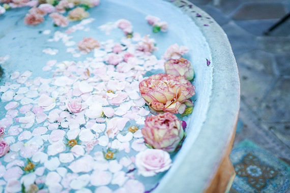 Fountain full of flowers for wedding decor
