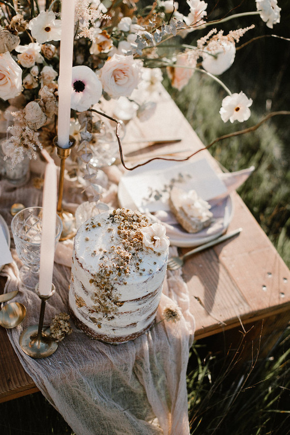 Earthy bohemian picnic ideas for summer on 100 Layer Cake