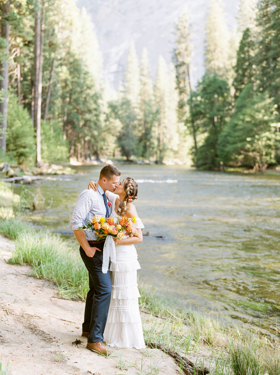 Colorful Yosemite elopement and picnic Inspiration