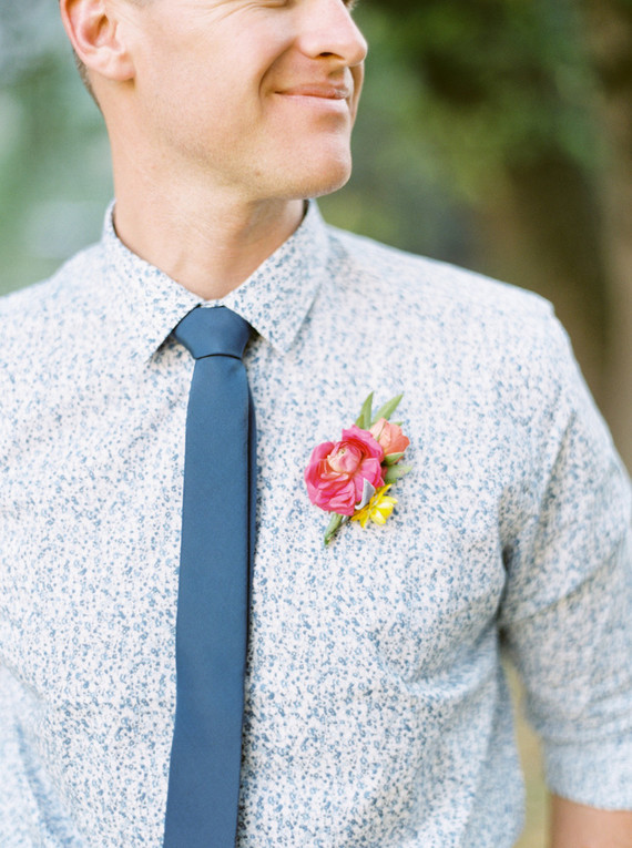 Colorful Yosemite elopement and picnic Inspiration