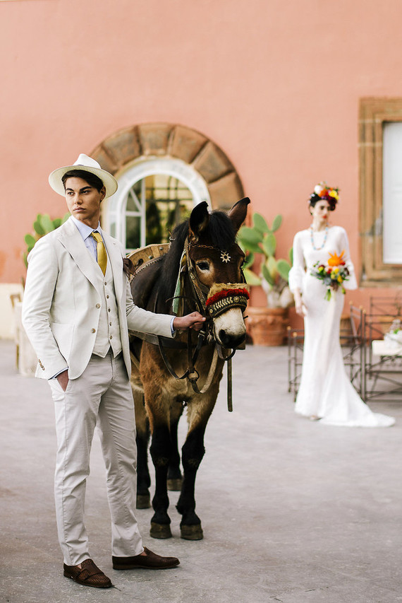 Frida Kahlo inspired wedding on the Amalfi Coast