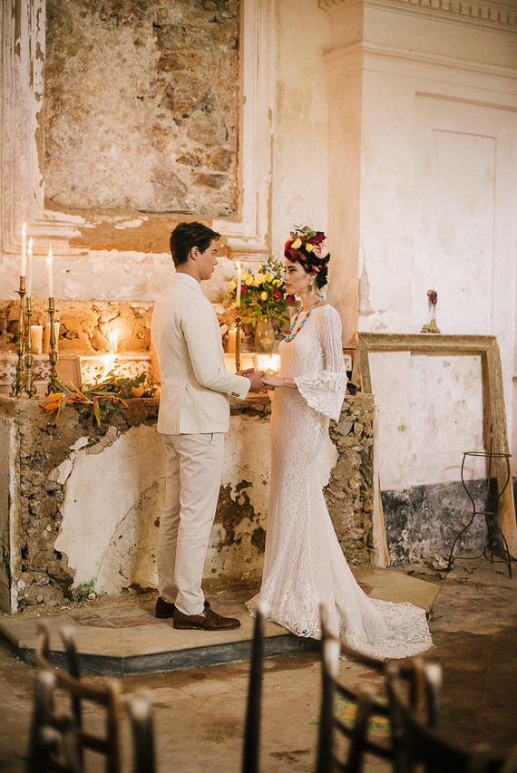 Frida Kahlo inspired wedding on the Amalfi Coast