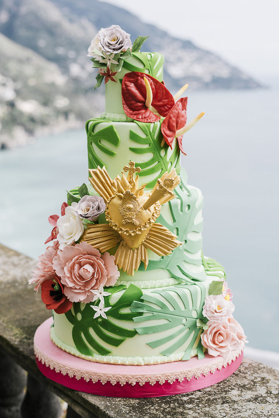 Frida Kahlo inspired wedding on the Amalfi Coast