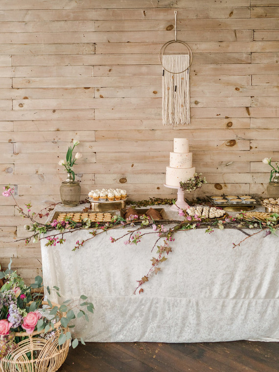 Feminine moon & stars baby shower on 100 Layer Cakelet Inspiration