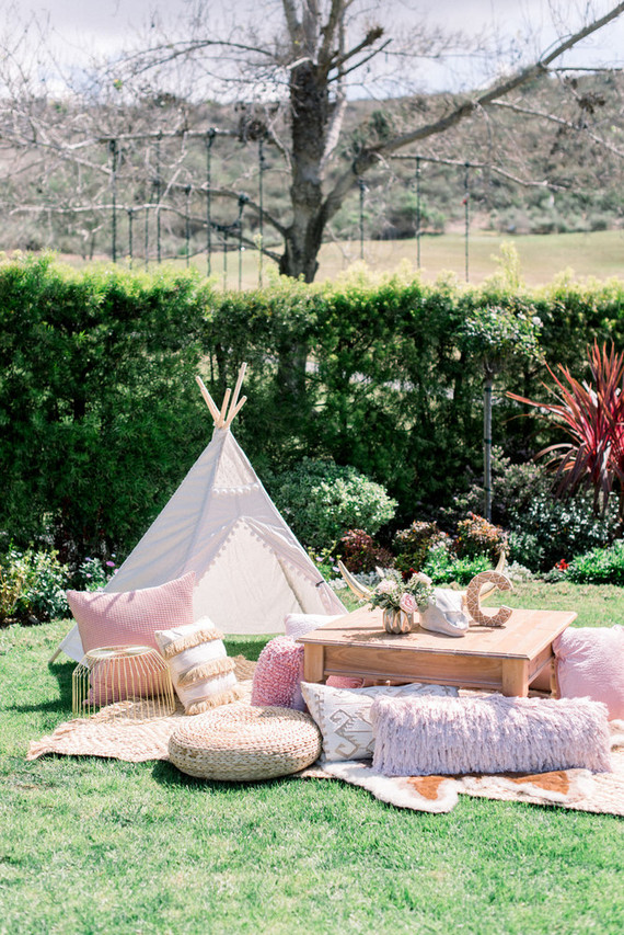 Kidchella themed girls boho birthday party for Amanda Stanton Inspiration