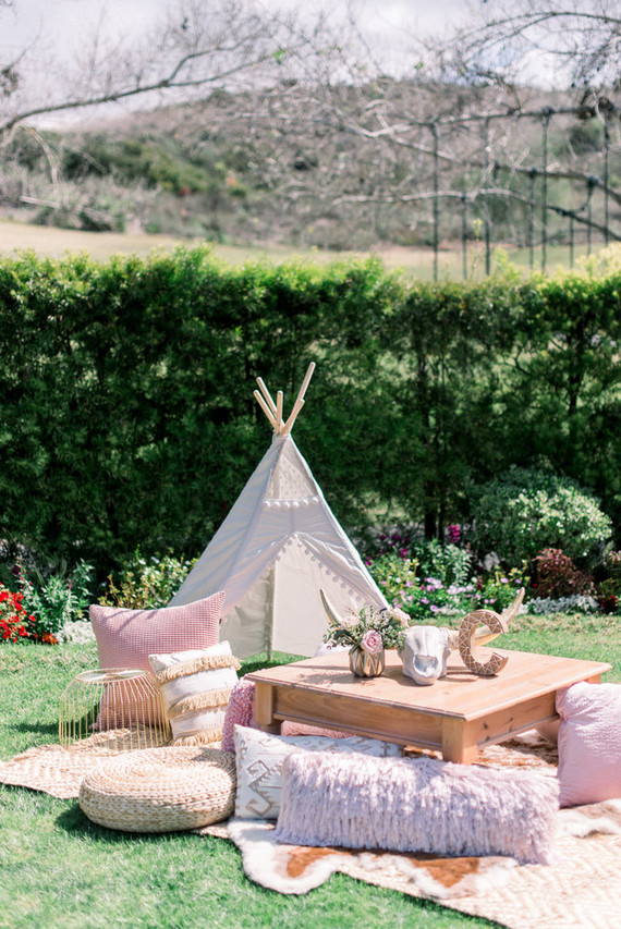 Kidchella themed girls boho birthday party for Amanda Stanton Inspiration