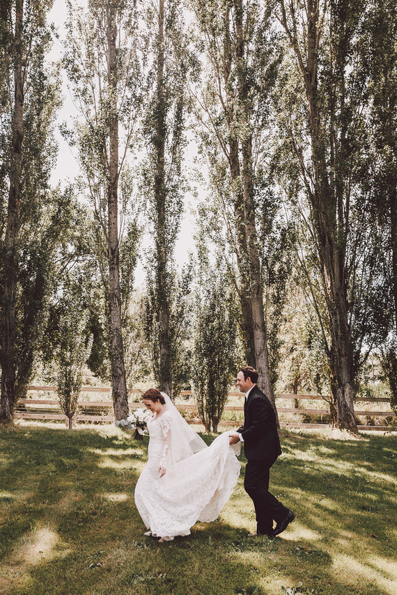 Elegant intimate Whidbey Island wedding at The Wayfarer