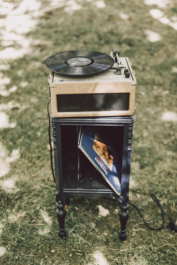 Elegant intimate Whidbey Island wedding at The Wayfarer