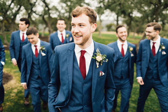 Jewel tone winter wedding at Canyonwood Ridge in Austin