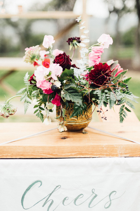 Jewel tone winter wedding at Canyonwood Ridge in Austin
