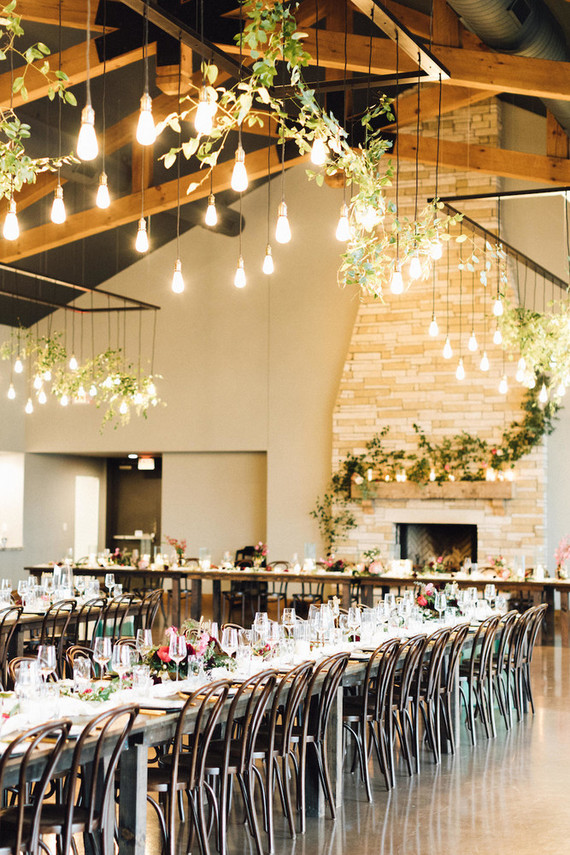 Jewel tone winter wedding at Canyonwood Ridge in Austin