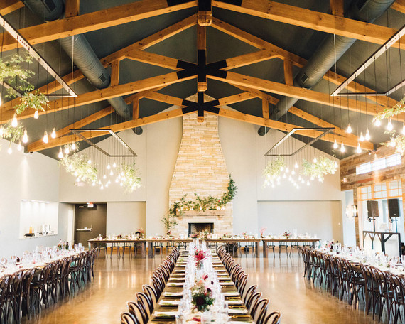 Jewel tone winter wedding at Canyonwood Ridge in Austin