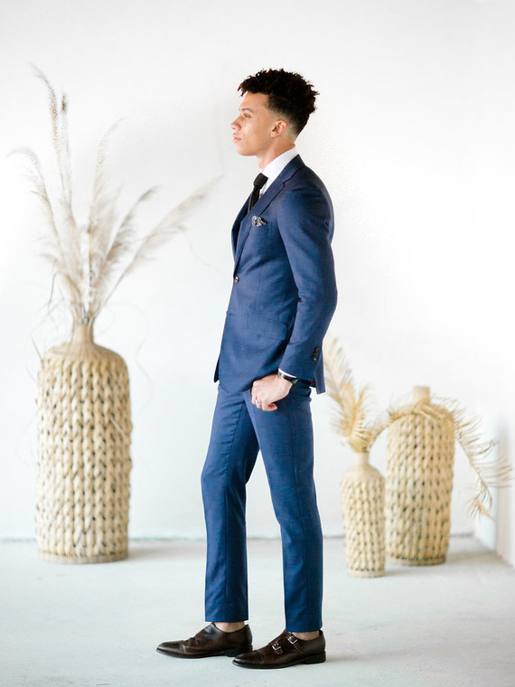 Peachy natural Austin summer wedding ideas at Garden Grove