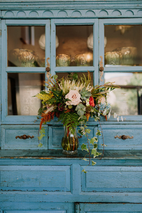 Rustic Joshua Tree wedding with a pink floral dress